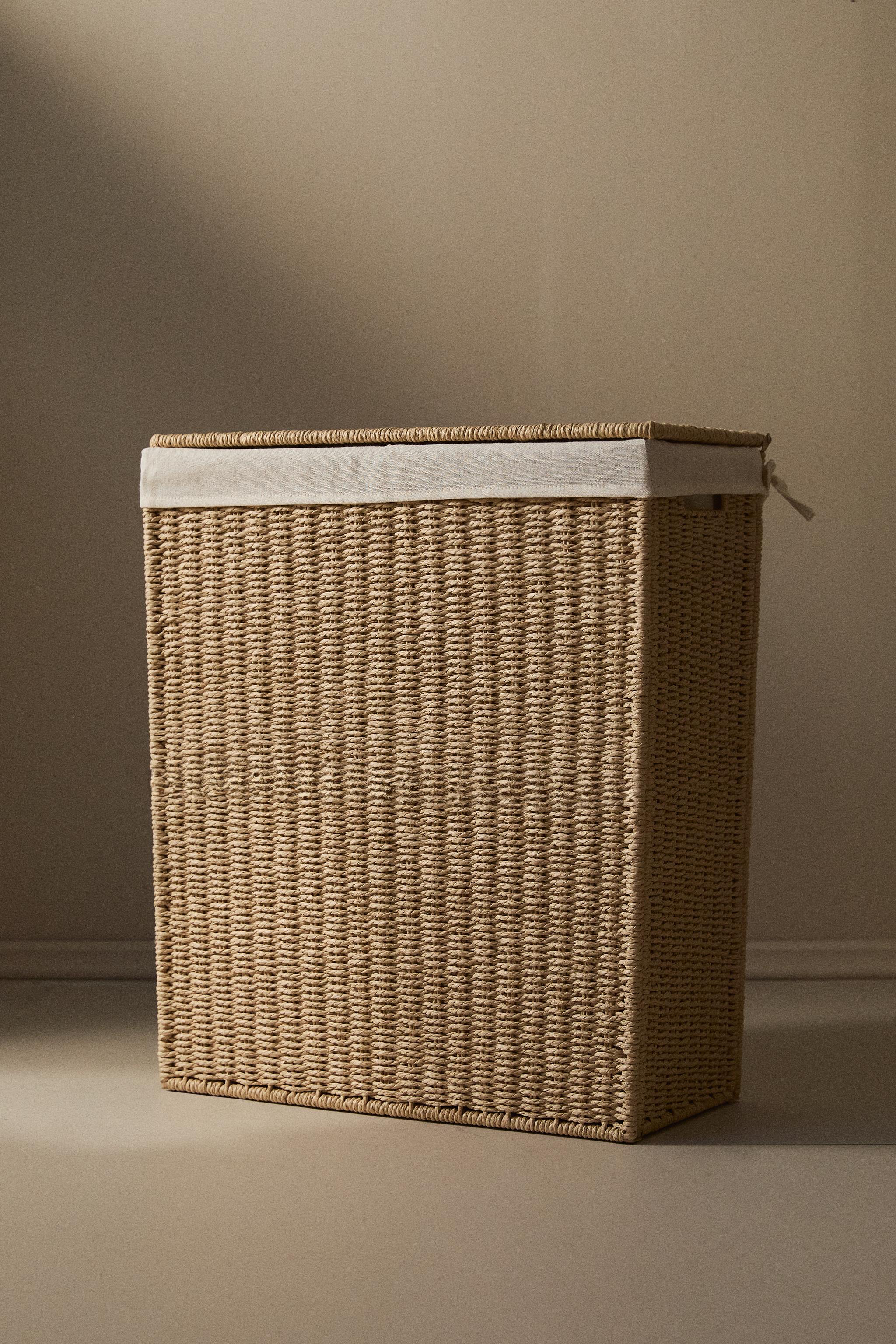 LAUNDRY BASKET WITH TWO COMPARTMENTS